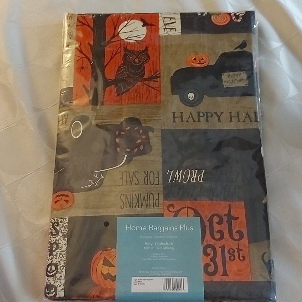 Spooky Farm Halloween Tablecloth - Black and Orange